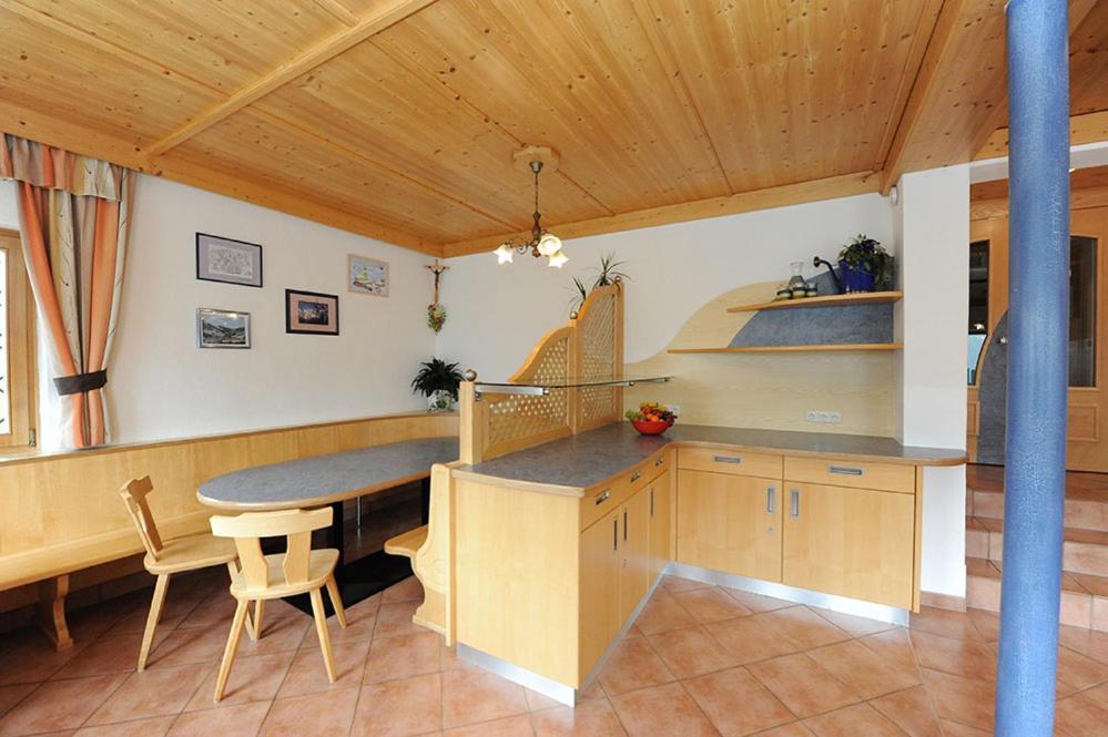 Gaestehaus Standardhaus Σάαλμπαχ-Χίντεργκλεμ Εξωτερικό φωτογραφία